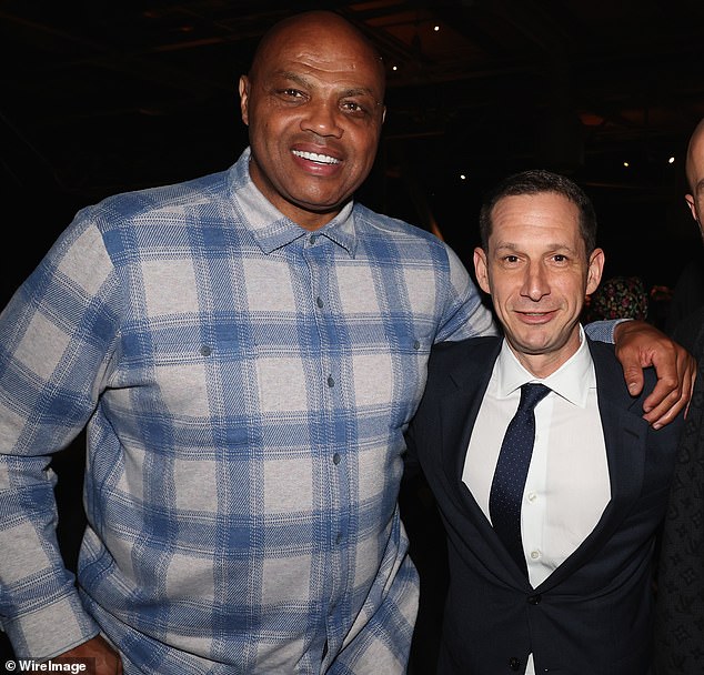 Basketball Hall-of-Famer Charles Barkley (L) and San Francisco Mayor Daniel Lurie (R)