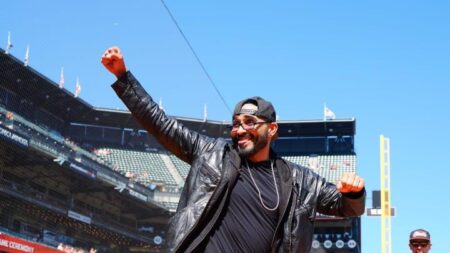 Beloved San Francisco Giants Star Takes the Mic as Newest Member of Broadcast Team San Francisco Giants Fan Favorite Joins Team’s Television Coverage – Sports Illustrated