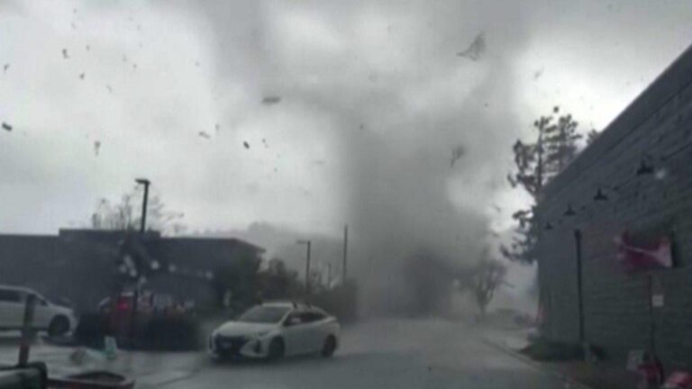Tornado Devastates Northern California Town as Ice Storm Grips the Midwest Tornado hits northern California town as ice storm chills Midwest – BBC