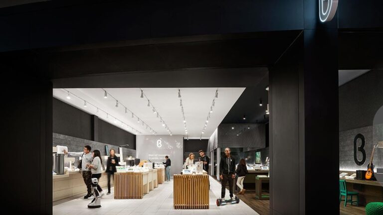 Consumer Tech Retailer b8ta Shuts Down U.S. Operations, Closing Four Bay Area Stores Permanently Consumer tech retailer b8ta dissolves U.S. business; four Bay Area stores gone for good – The Business Journals