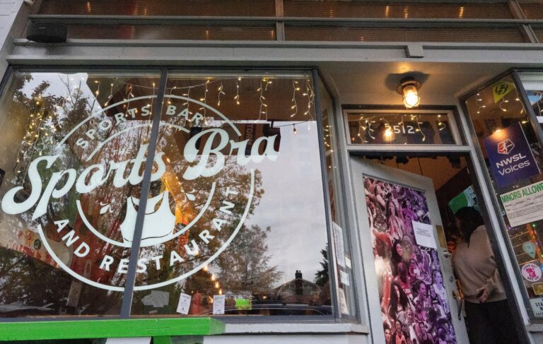 U.S. Women’s Sports Bars Poised to Quadruple by Year’s End U.S. Women’s Sports Bars Expected to Quadruple by the End of the Year – them.us