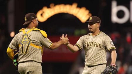 Padres Reliever Calls Out Dodgers Fans for Disrespect Toward Players – Sports Illustrated