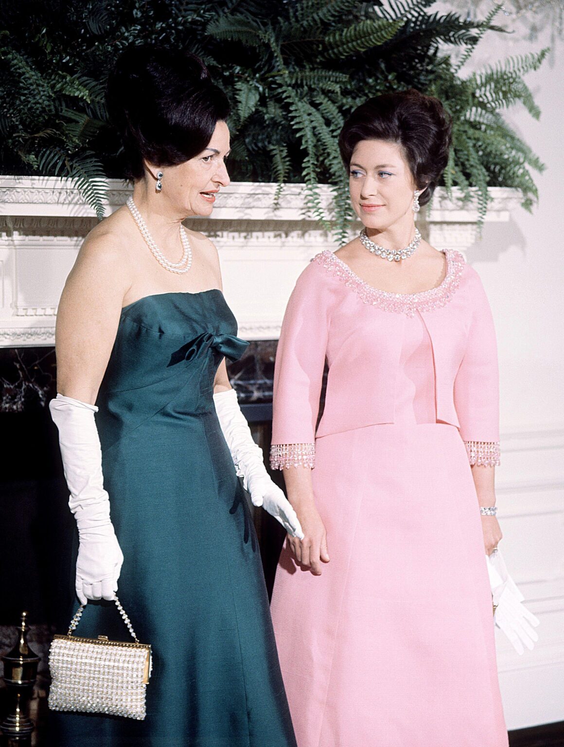 Inside Princess Margaret’s 1965 US Tour: What Really Happened Behind the Scenes Here’s How Princess Margaret’s 1965 US Tour Compares to The Crown’s Version – Popsugar