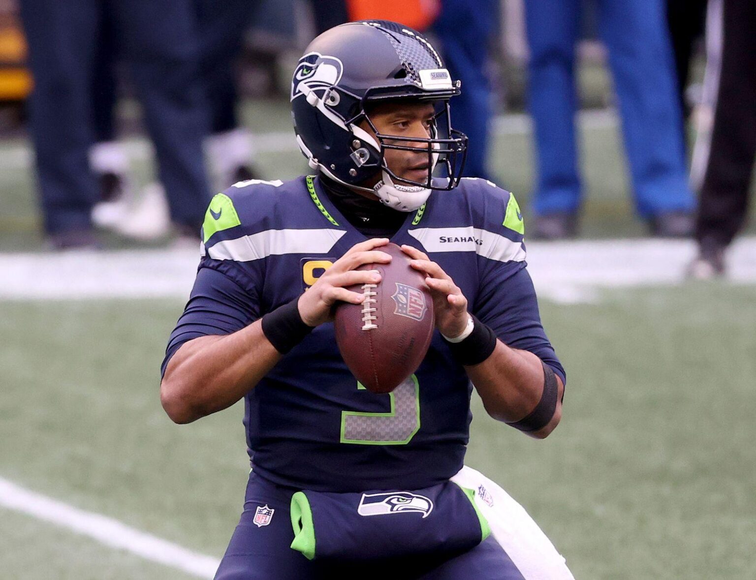 Seattle Seahawks at San Francisco 49ers: Predictions, picks and odds for NFL Week 11 game – USA Today