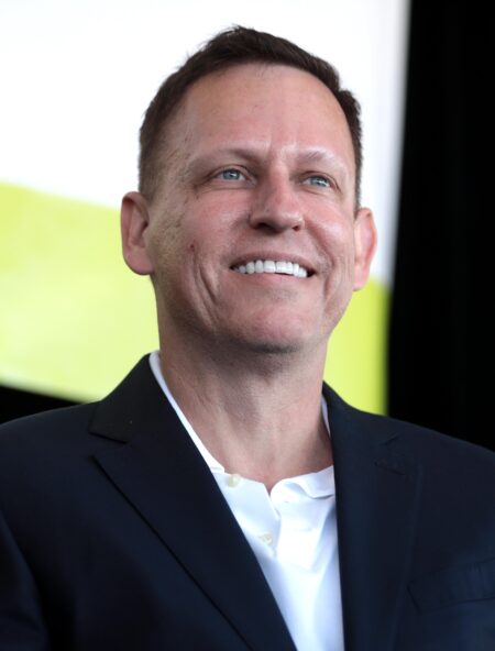 Inside Tech Billionaire Peter Thiel’s Secret Lectures on the Antichrist Inside tech billionaire Peter Thiel’s off-the-record lectures about the antichrist | US news – The Guardian
