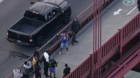 Thousands Flock to IShowSpeed’s 24/7 IRL Stream in San Francisco on Day 29 Massive crowds surround YouTuber IShowSpeed in San Francisco for 24/7 irl Stream in America Day 29 – ABC7 San Francisco