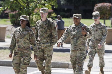 Trump says he’s mulling sending National Guard troops to San Francisco: “We are going to make it great” – CBS News