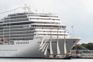 CBP explains delay that kept cruise passengers stuck on ship in San Francisco – NBC Bay Area