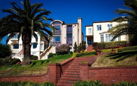San Francisco Estate Sells for $70M, Showcasing the Explosive Growth of AI-Driven Wealth San Francisco-area estate sells for $70m in sign of AI-fueled wealth explosion – The Guardian